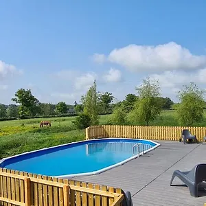 *** Oda ve Kahvaltı Le Petit Moulin Fransa