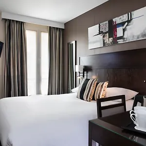 1er Lafayette Paris